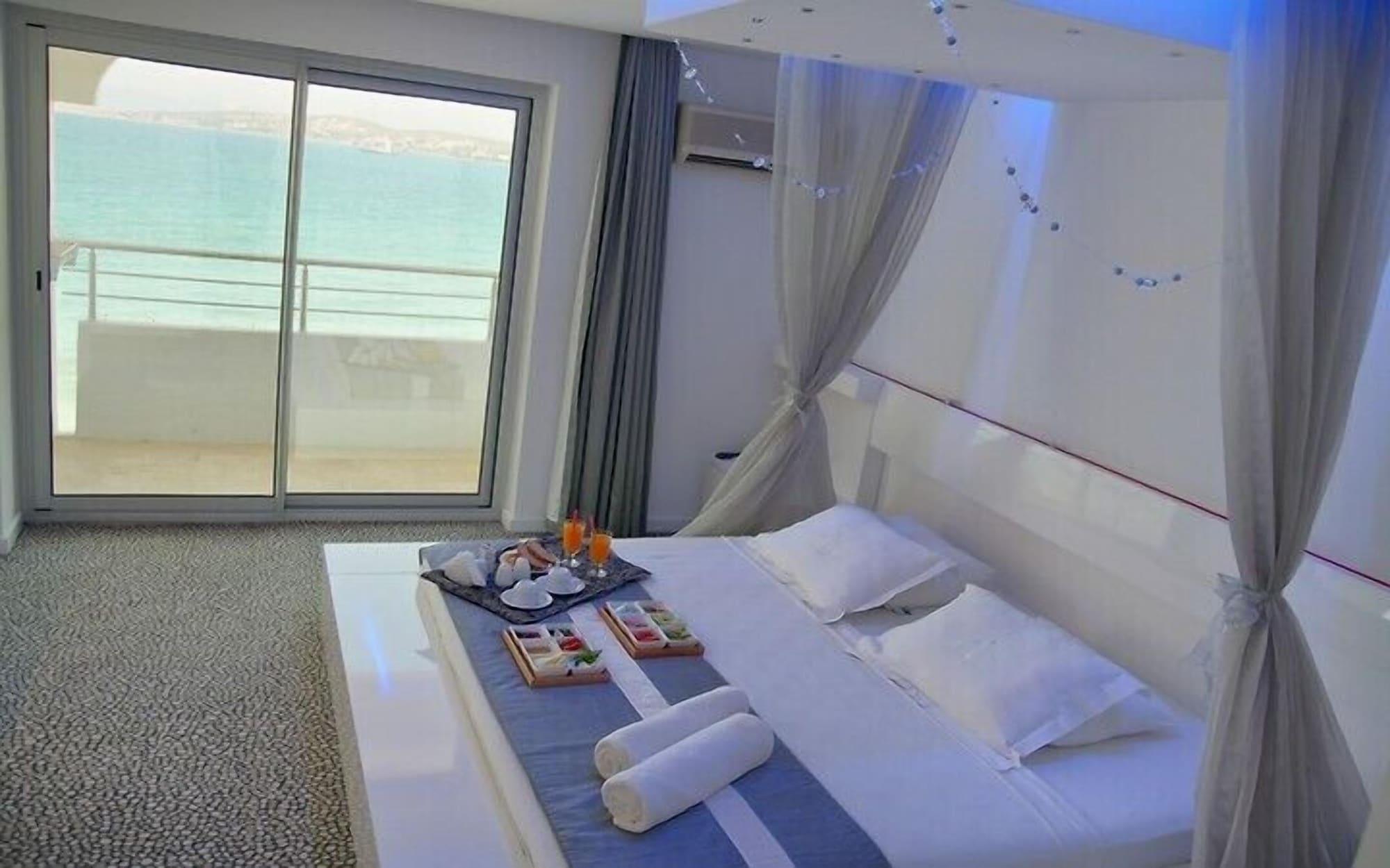 Inkim Hotel Алачати Экстерьер фото